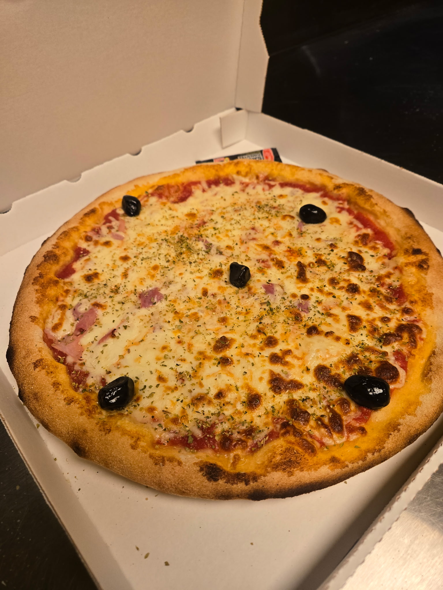 Pizza La Familia