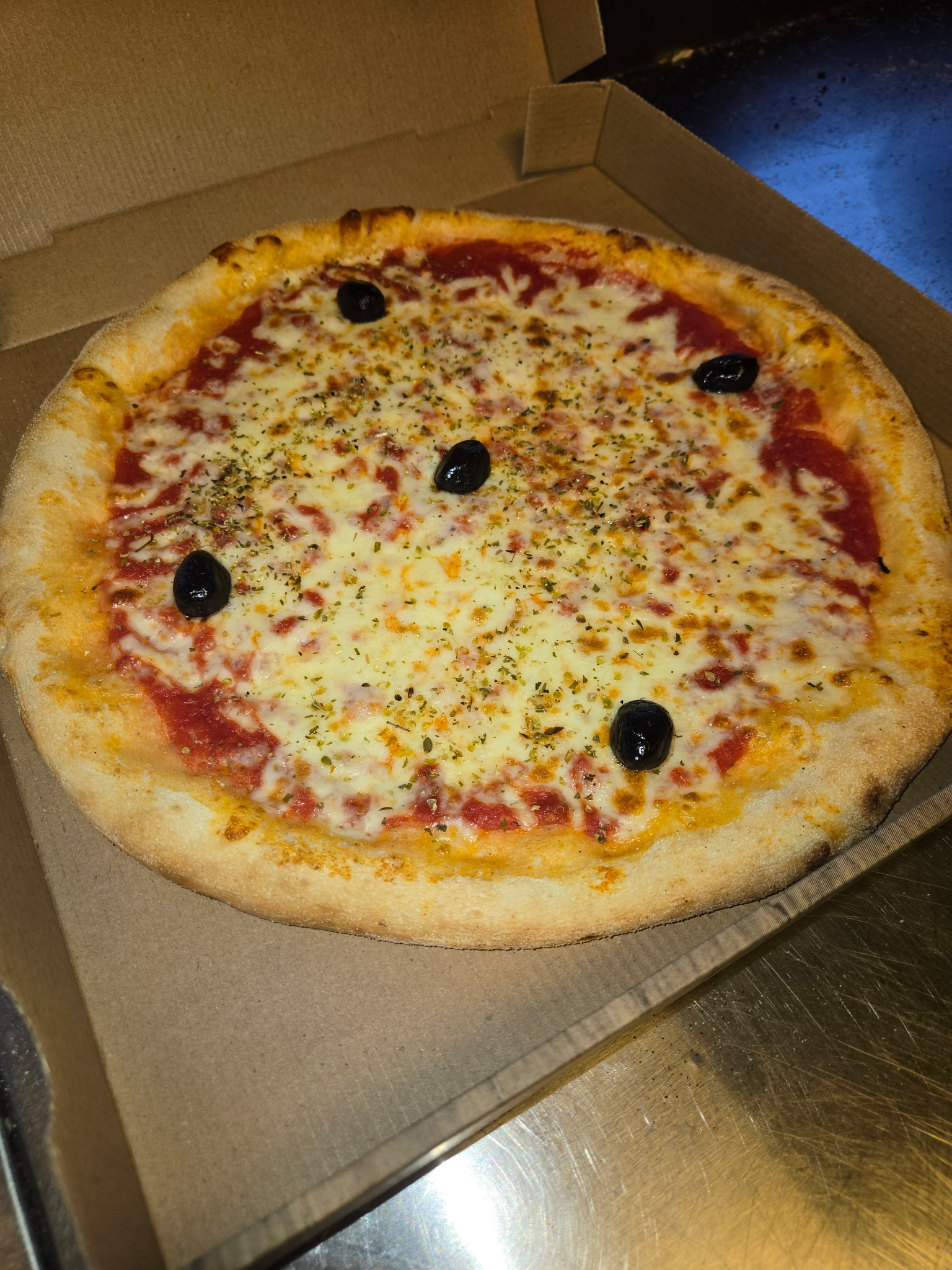 Pizza La Familia